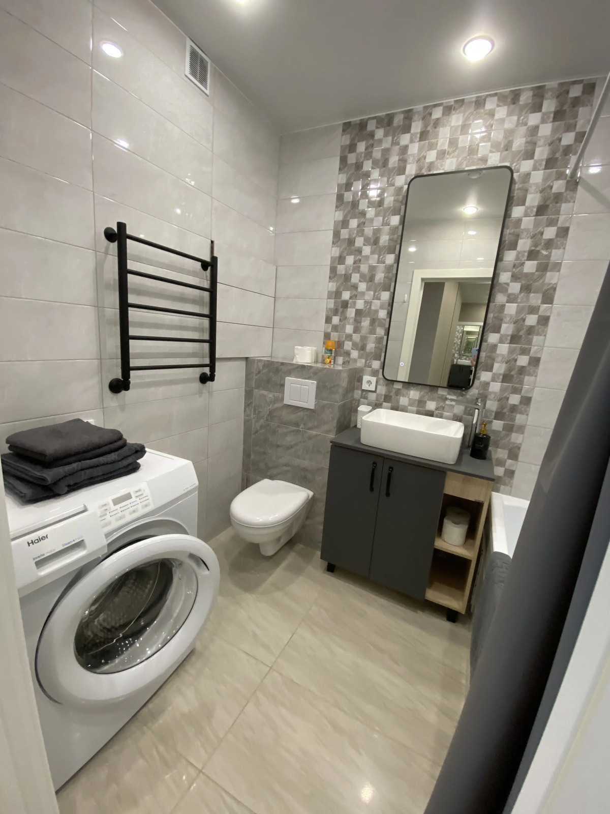 Квартира на Крайнова