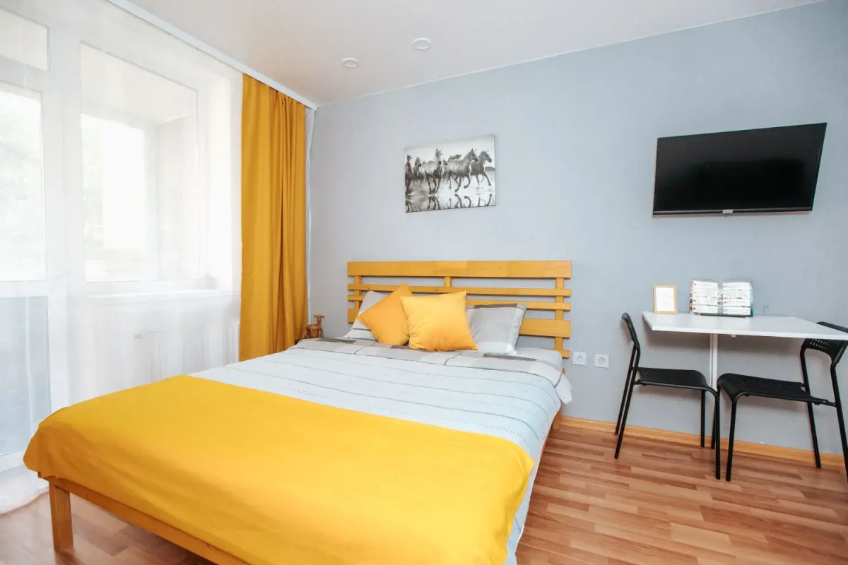 Апартаменты UyutnoEKB Краснолесья 16/3