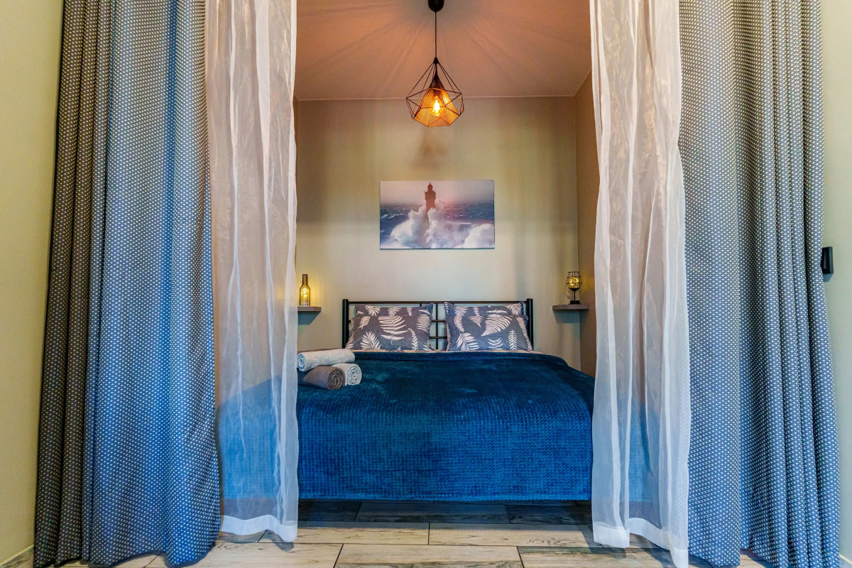 Апартаменты в центре Новороссийска с Дизайнерским ремонтом от LetoApart