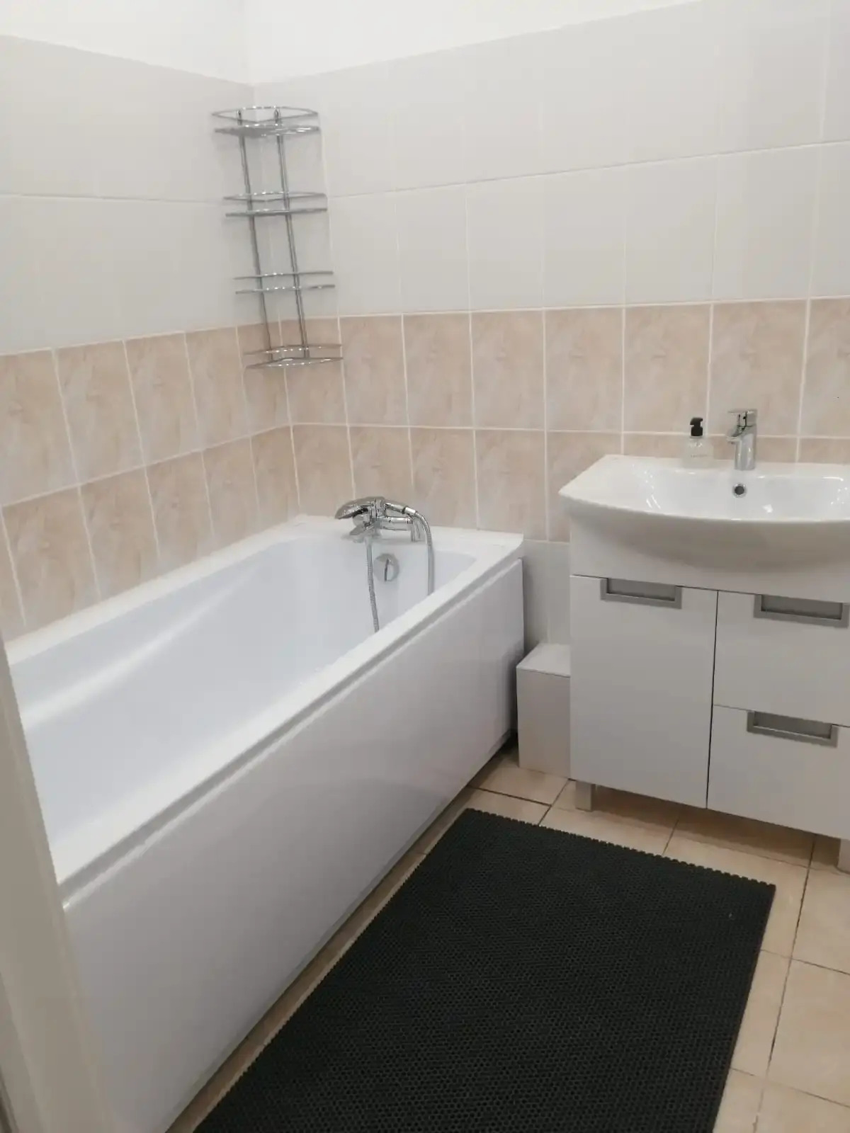 Апартаменты Двухкомнатная Квартира на Алексеева 27