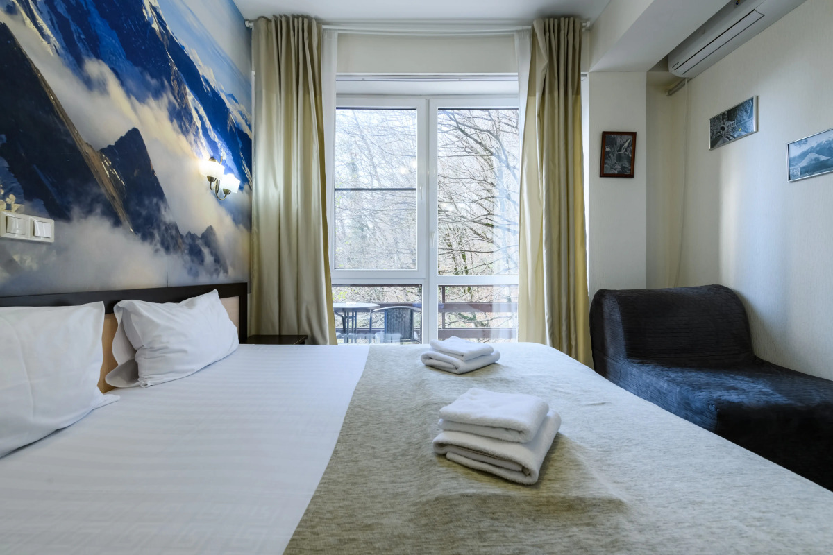 Апартаменты Оплот - С балконом 9