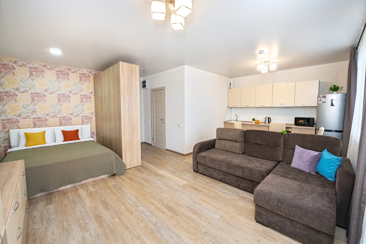 Апартаменты TopHouse на Можжевеловой 18, 103