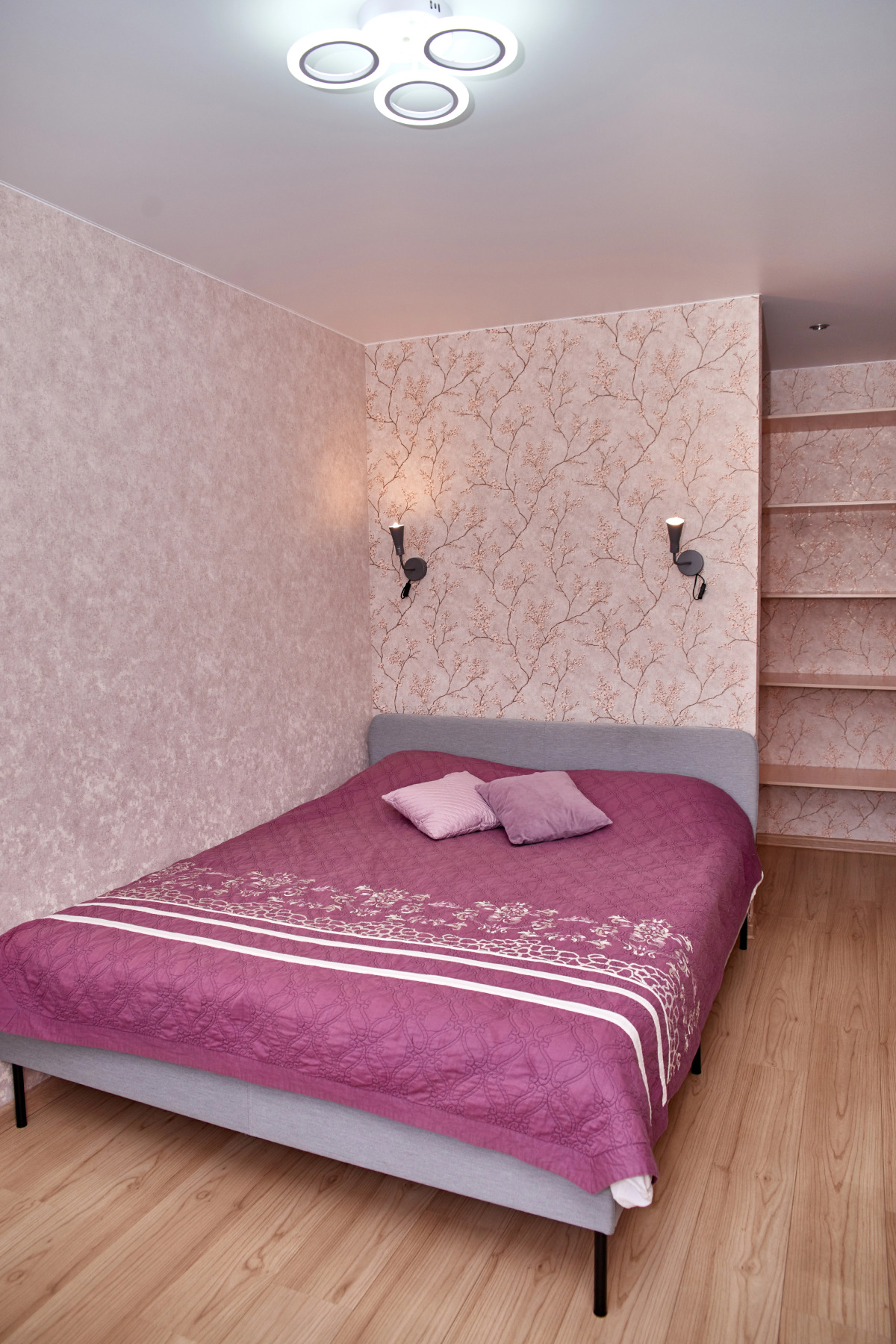 Апартаменты VIAHOME на Днепровской