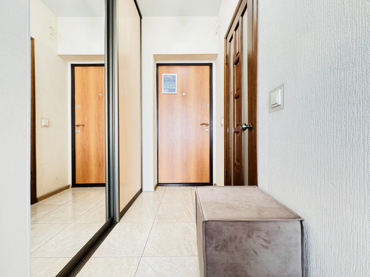 Апартаменты Hugge Place в самом центре [Объект 96]