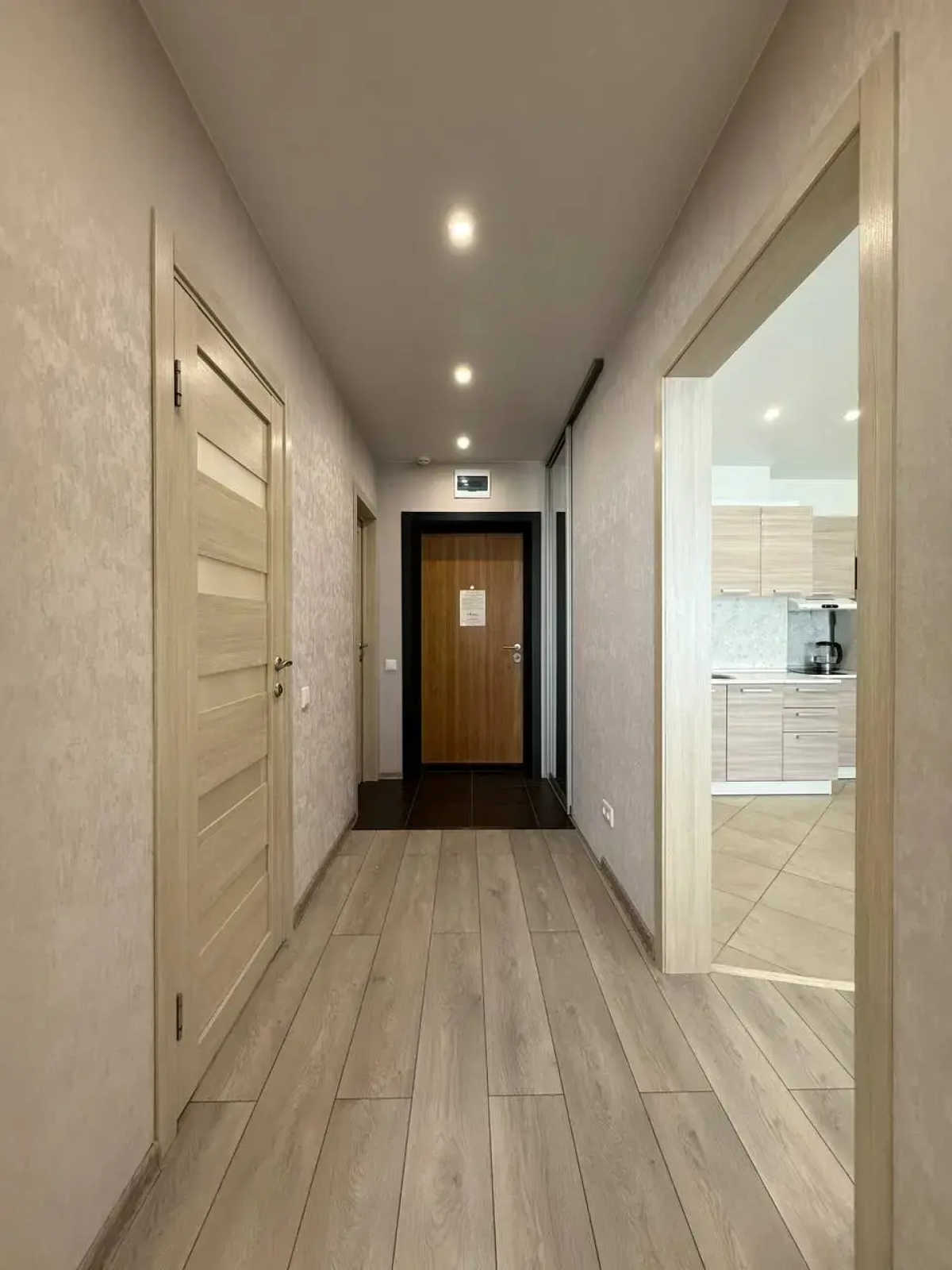 Квартира рядом с ЛДС