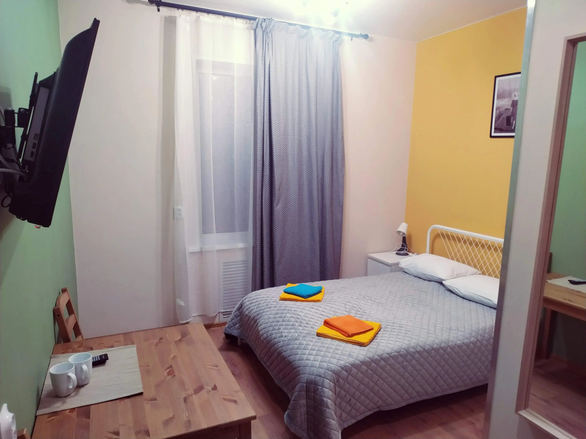 Отель Крона