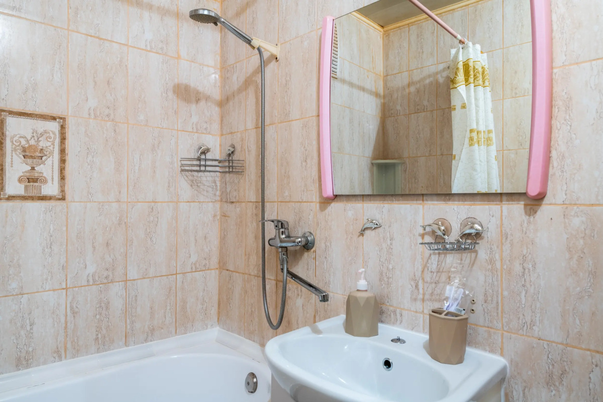 Уютные апартаменты Natali на метро Зюзино