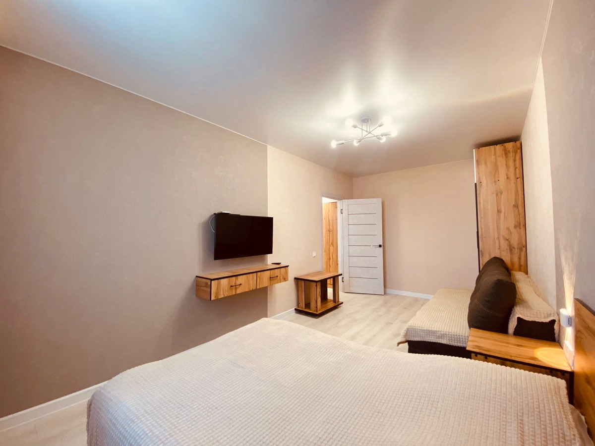 Апартаменты Двухкомнатный Люкс с Красивым Видом 72/2