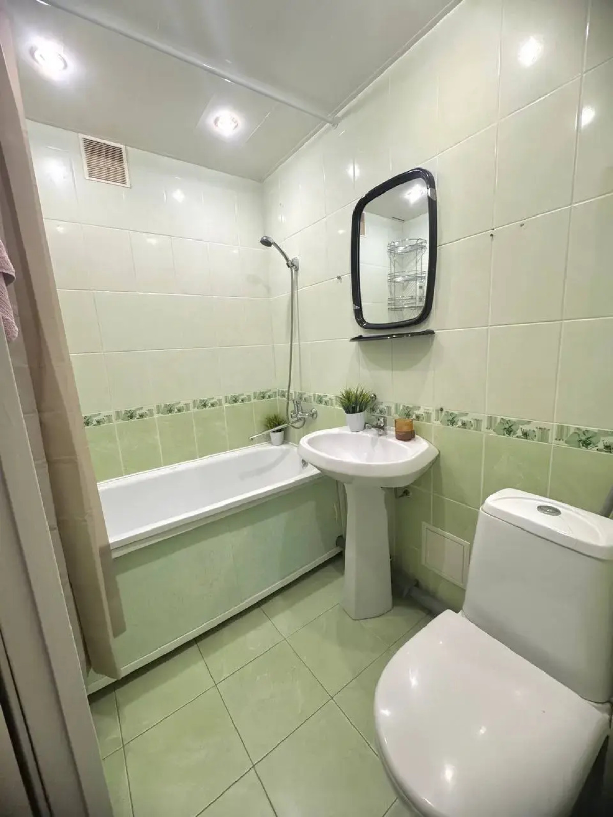 Апартаменты Двухкомнатные Sutki Vip На Плеханова 12