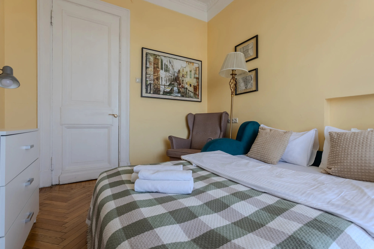 Апартаменты Стандартные с 3 спальнями и Балконом