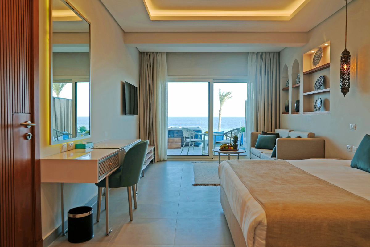 Sunrise Remal Beach Resort