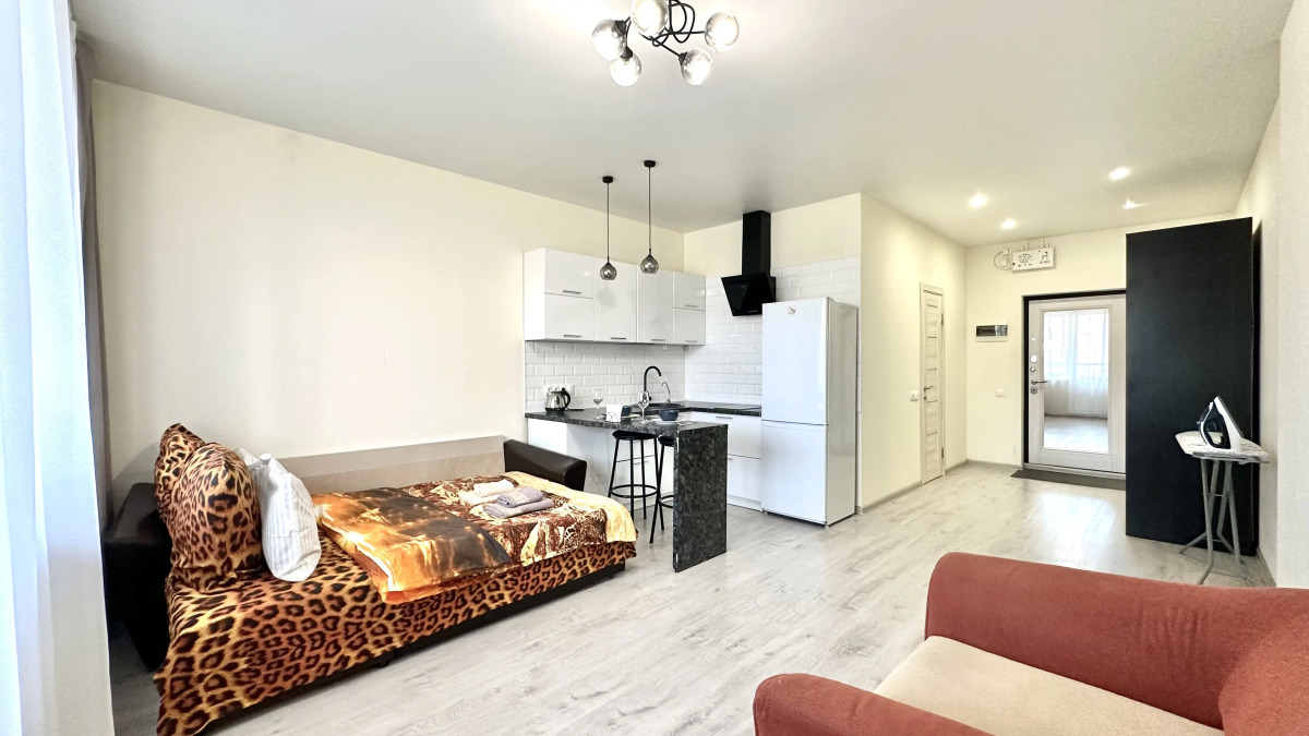 Апартаменты Истоман Большая студия 35 м2