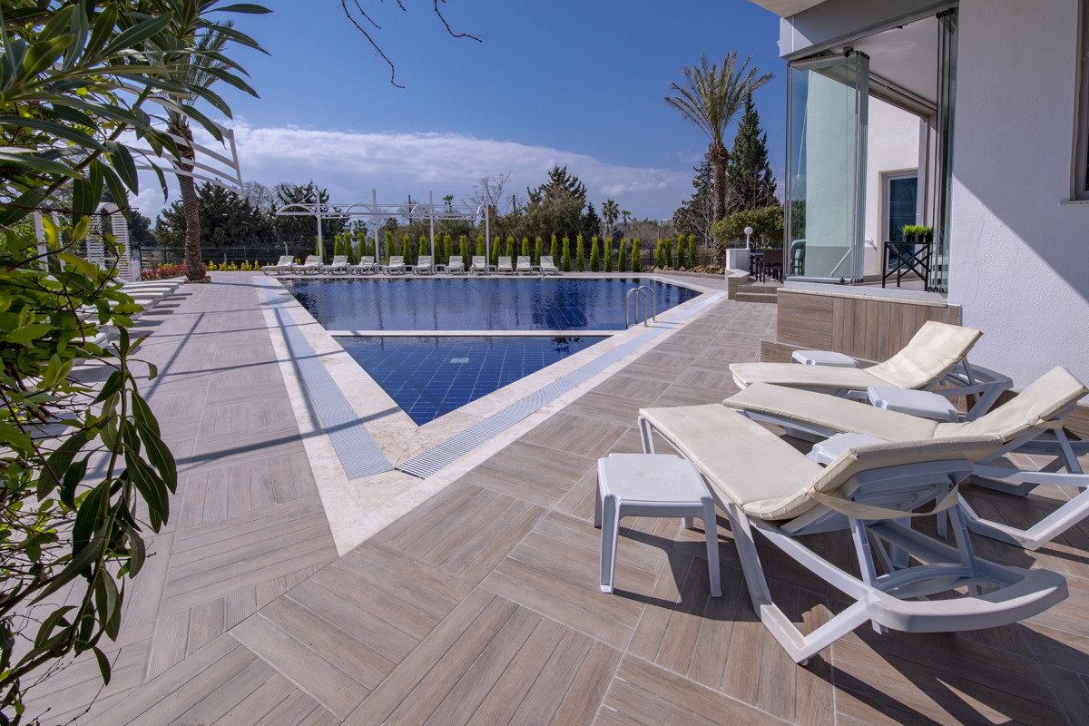 Отель Tourist Antalya