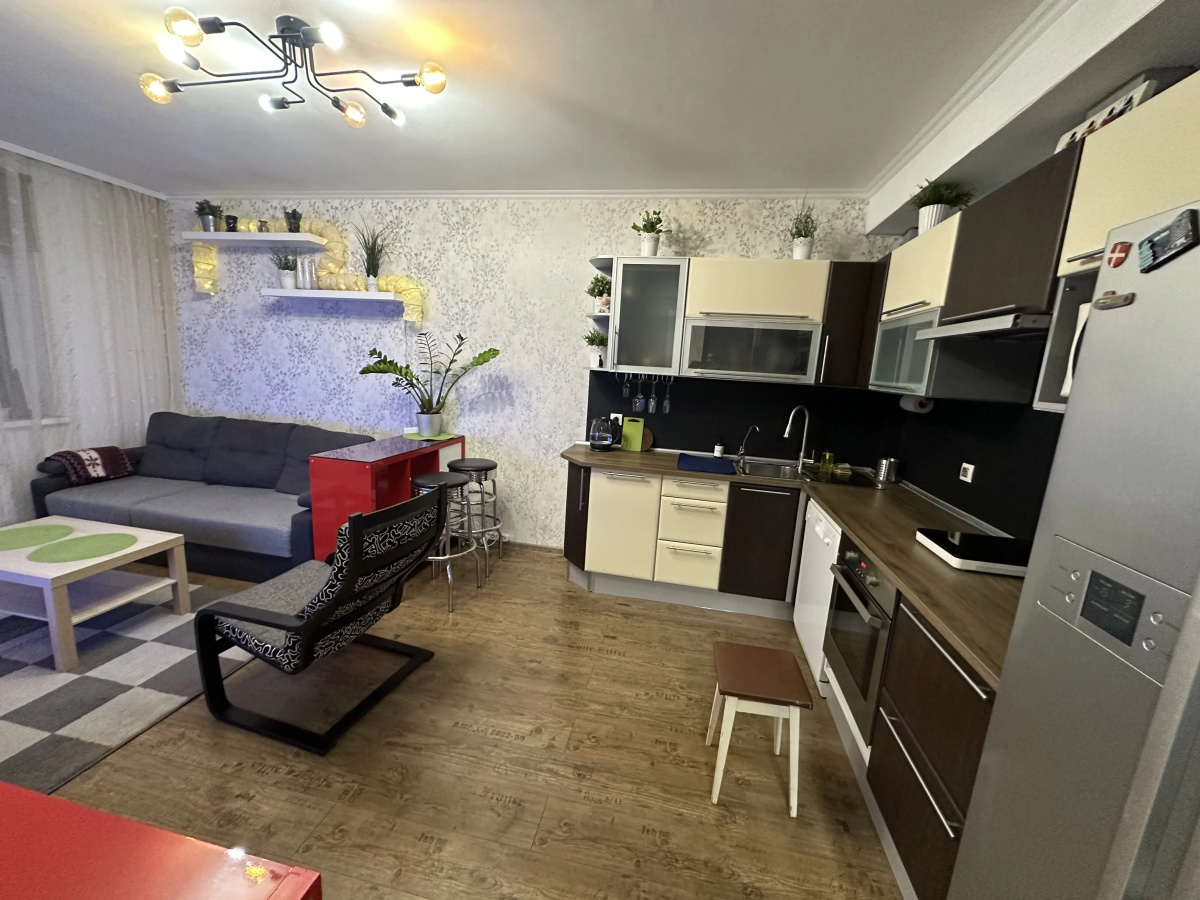 Квартира Евродвушка Поэма-апарт на Есенина