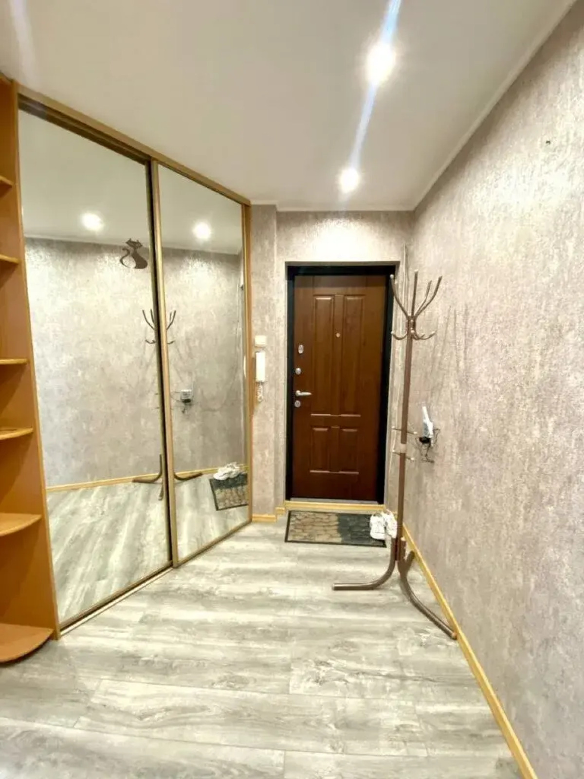 Двухкомнатные Апартаменты на Победе