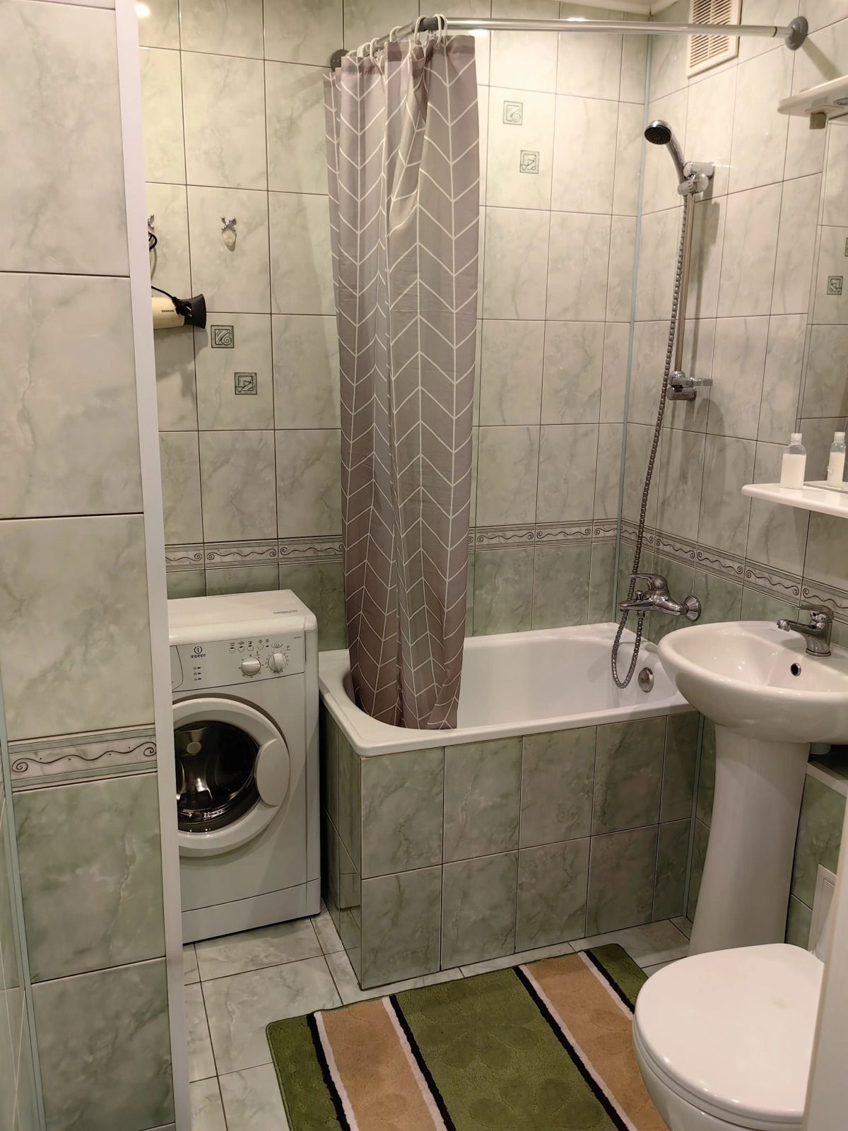 Квартира на Ленинградской 10