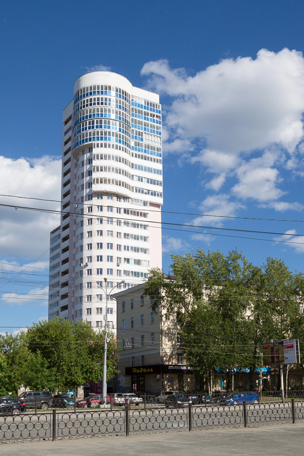 Апартаменты Этажидейли на Космонавтов 46а