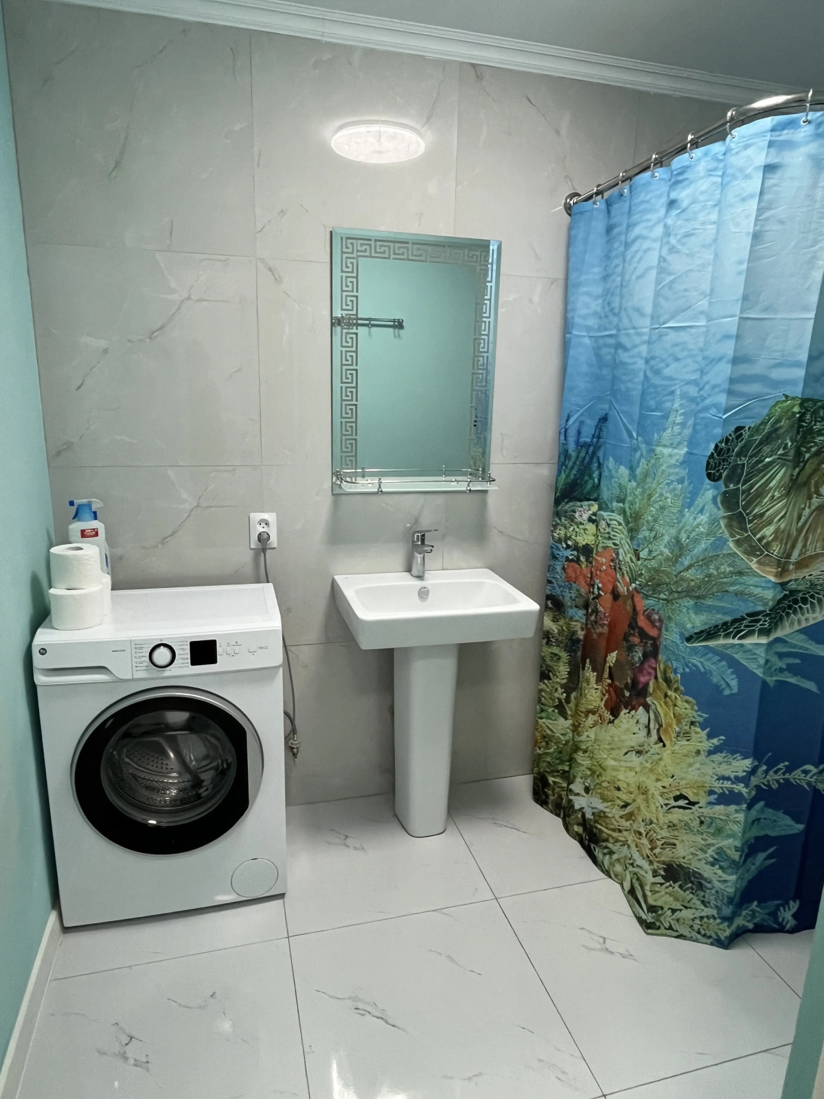 Квартира Уютная с морем через дорогу