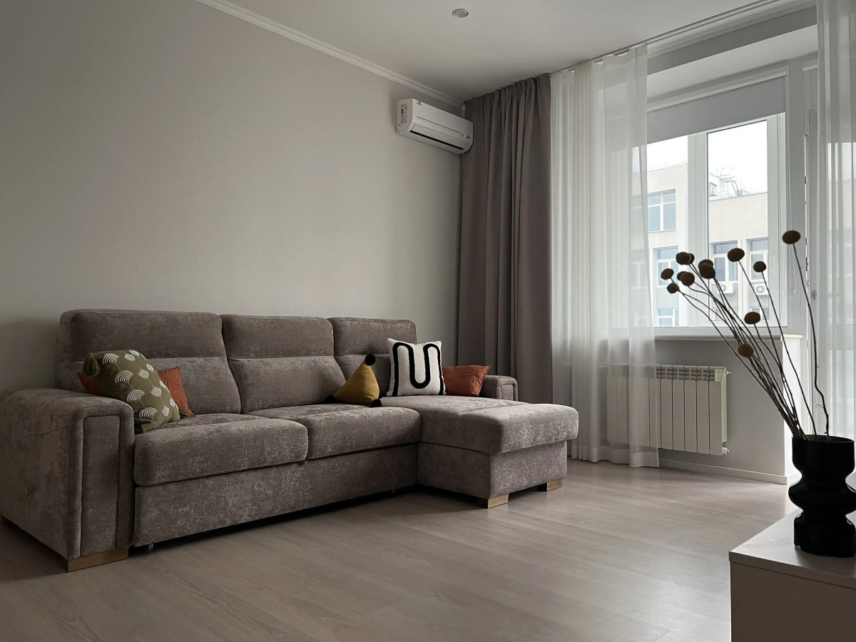 Квартира 1 Комнатная на Молодогвардейской 218