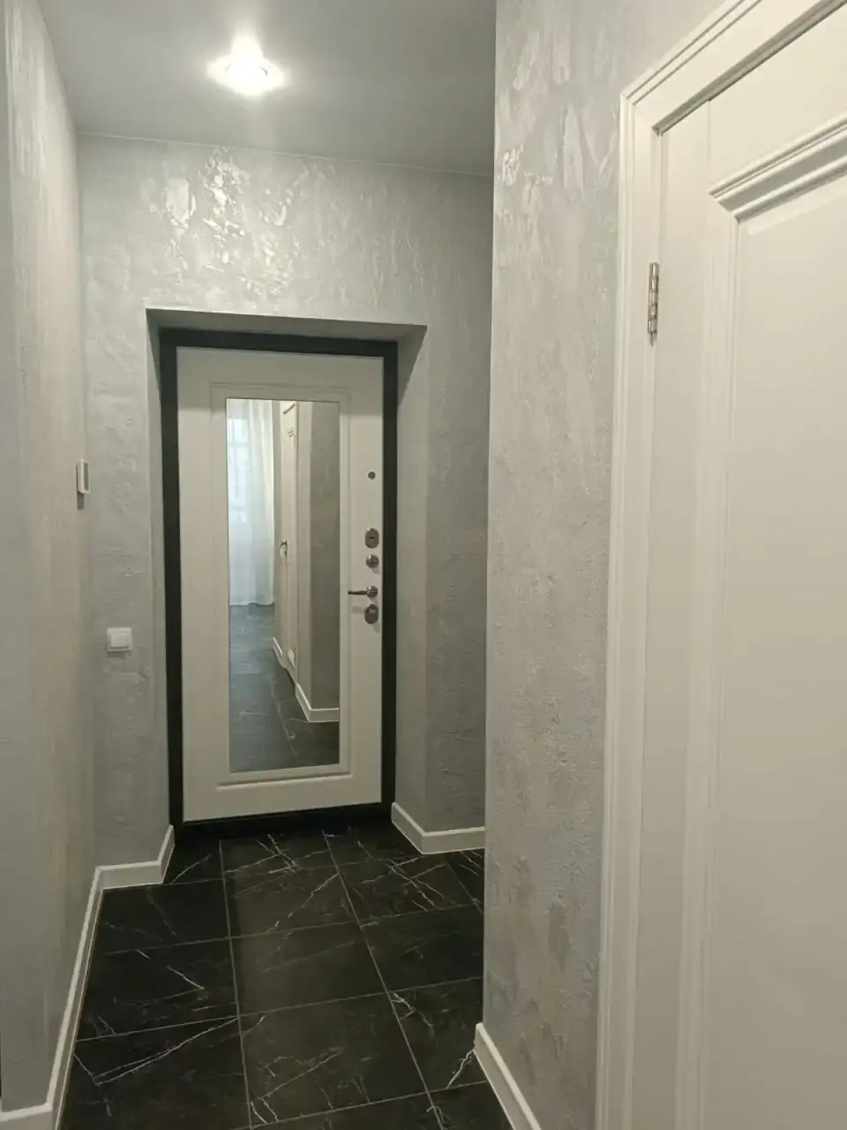 Квартира Двушка в Центре на Берегу р. Которосль