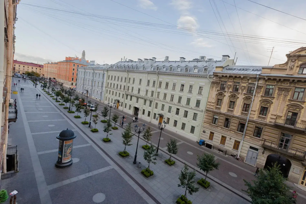 Апартаменты у Эрмитажа 12 гостей Б.Конюшенная 12