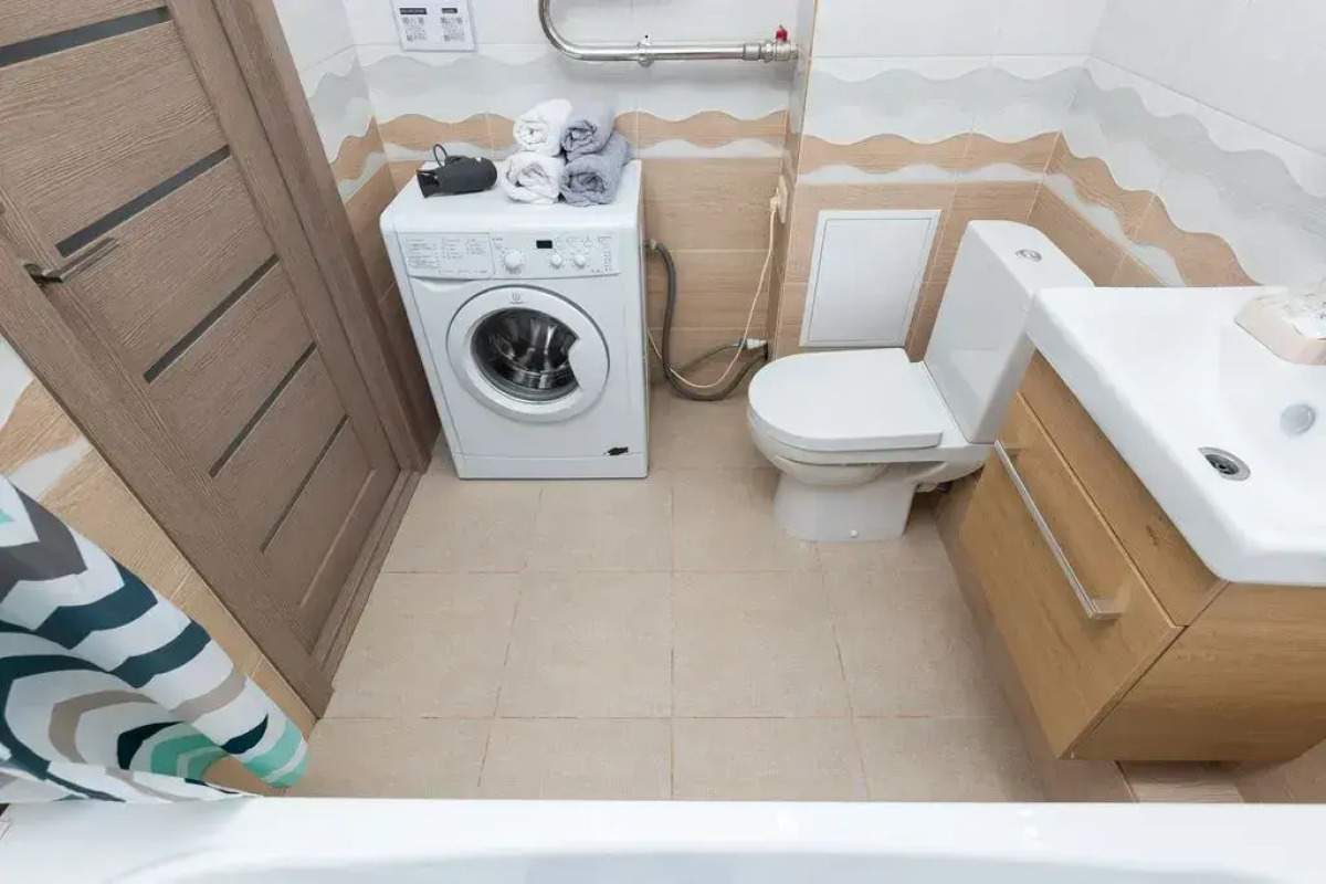 Апартаменты светлые на 16 этаже