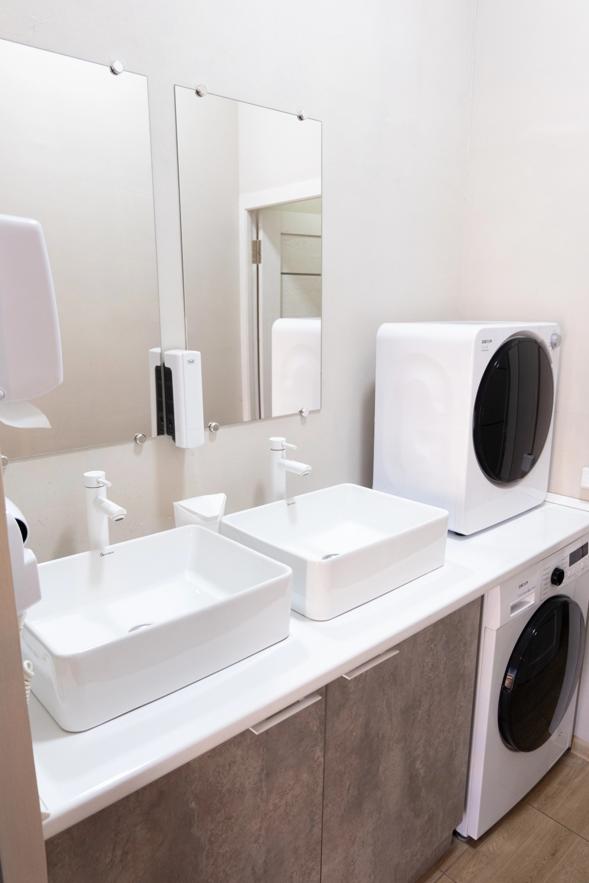 Отель Рисор