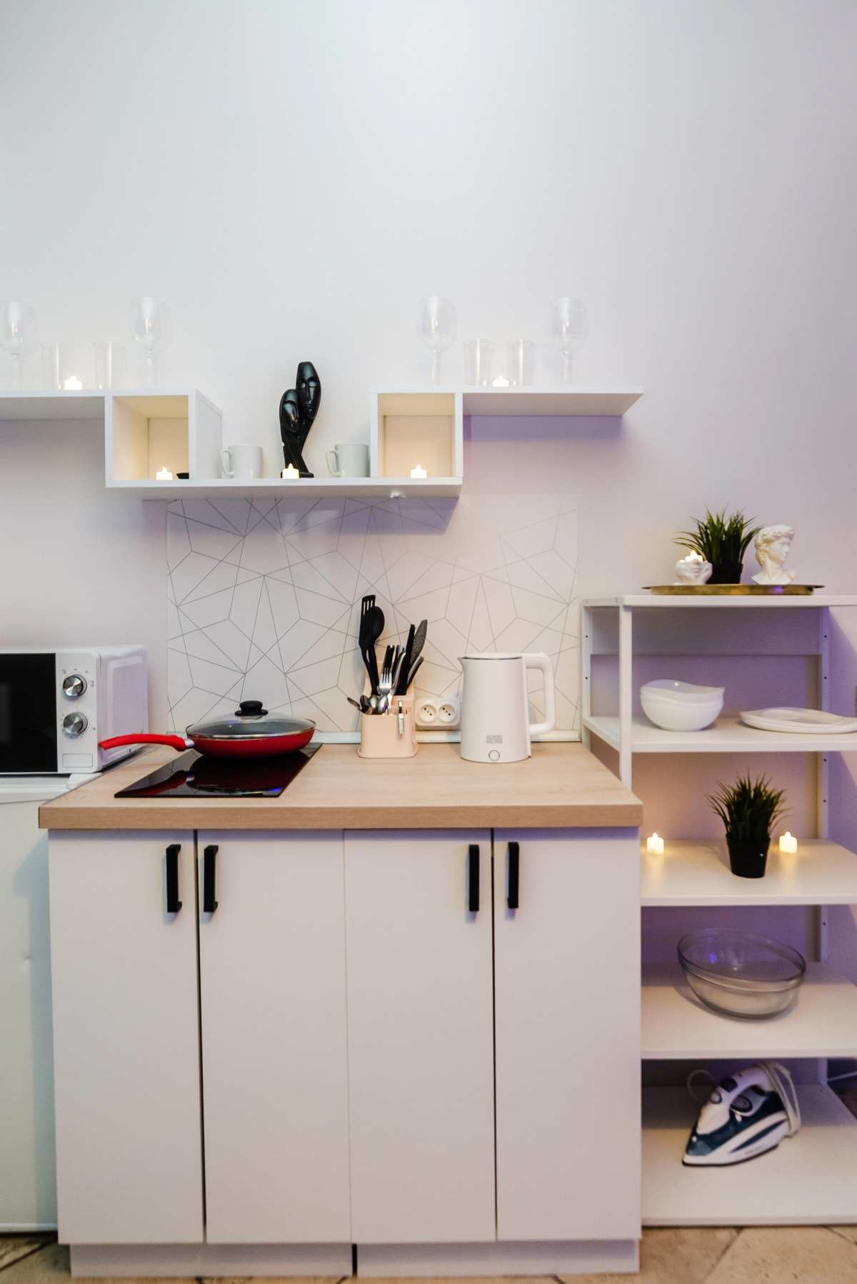 Апартаменты Жуковского 1/2/10 с2 (108)