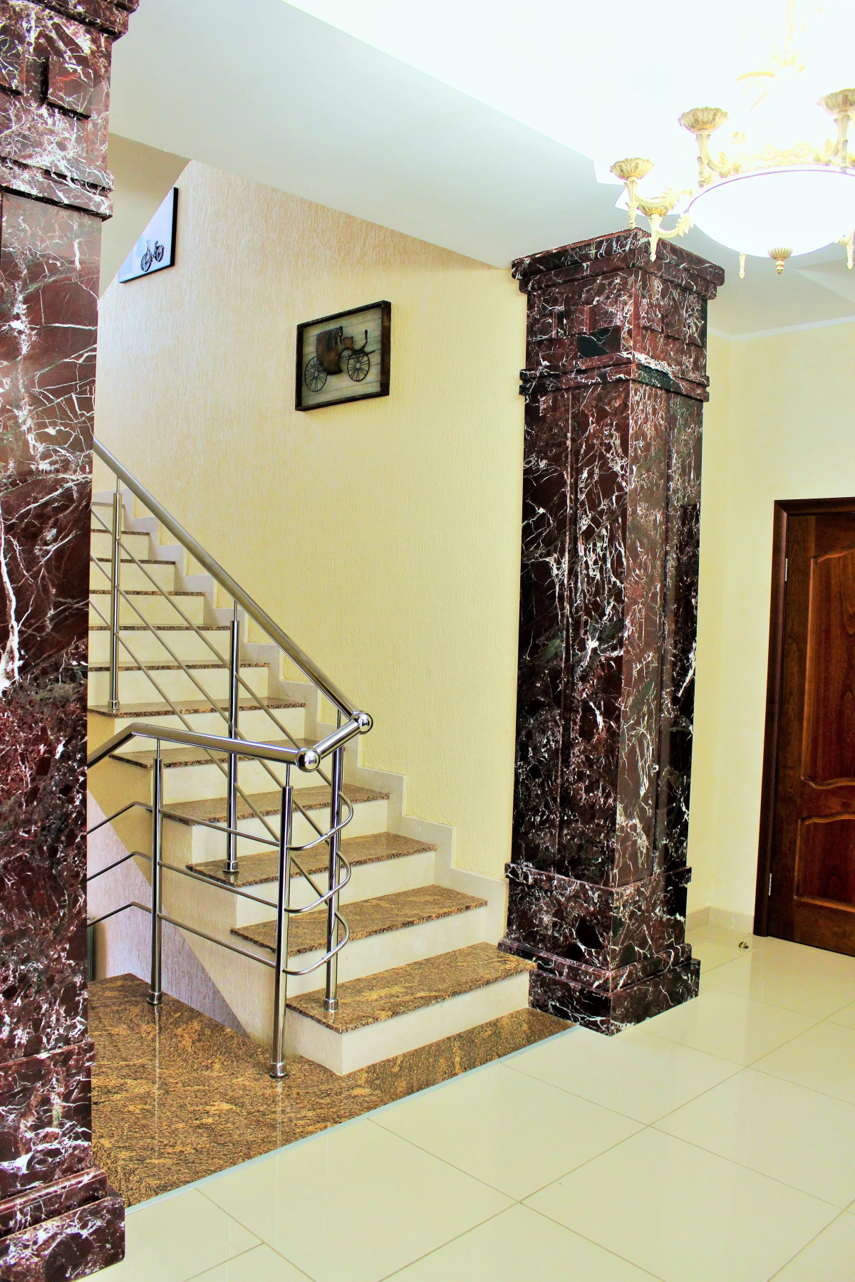 Отель Гермес