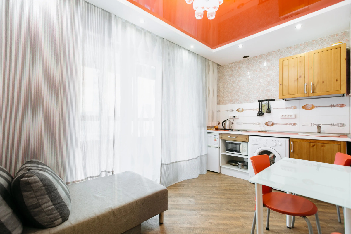 Апартаменты Однокомнатные на Семьи Шамшиных 90/5