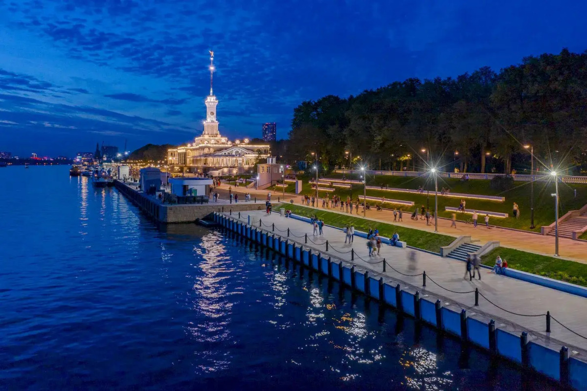 Апартаменты Причал 45 с  Видом в Парк