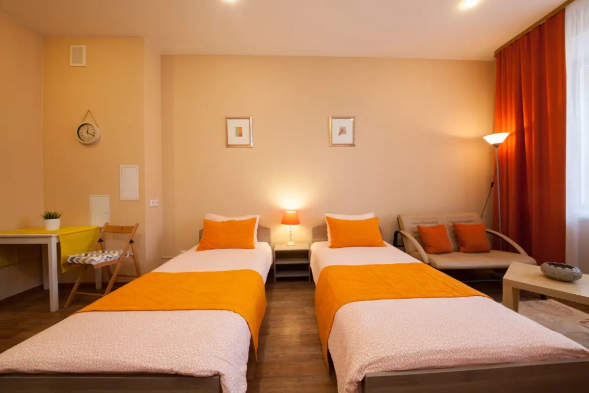 Апартаменты на Ломоносова 1