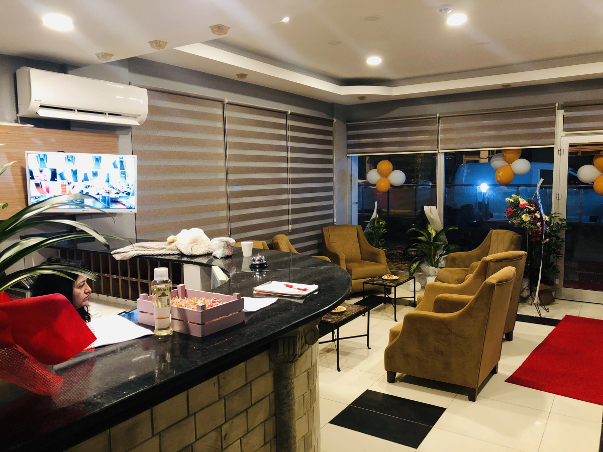 Ahsen Hotel