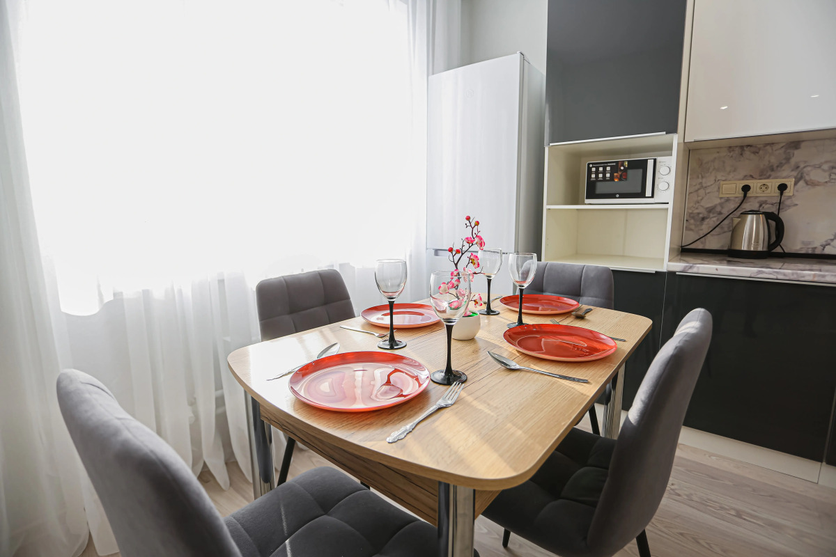 Апартаменты SunSet 2-Оранжерейная 2к1 кв 229