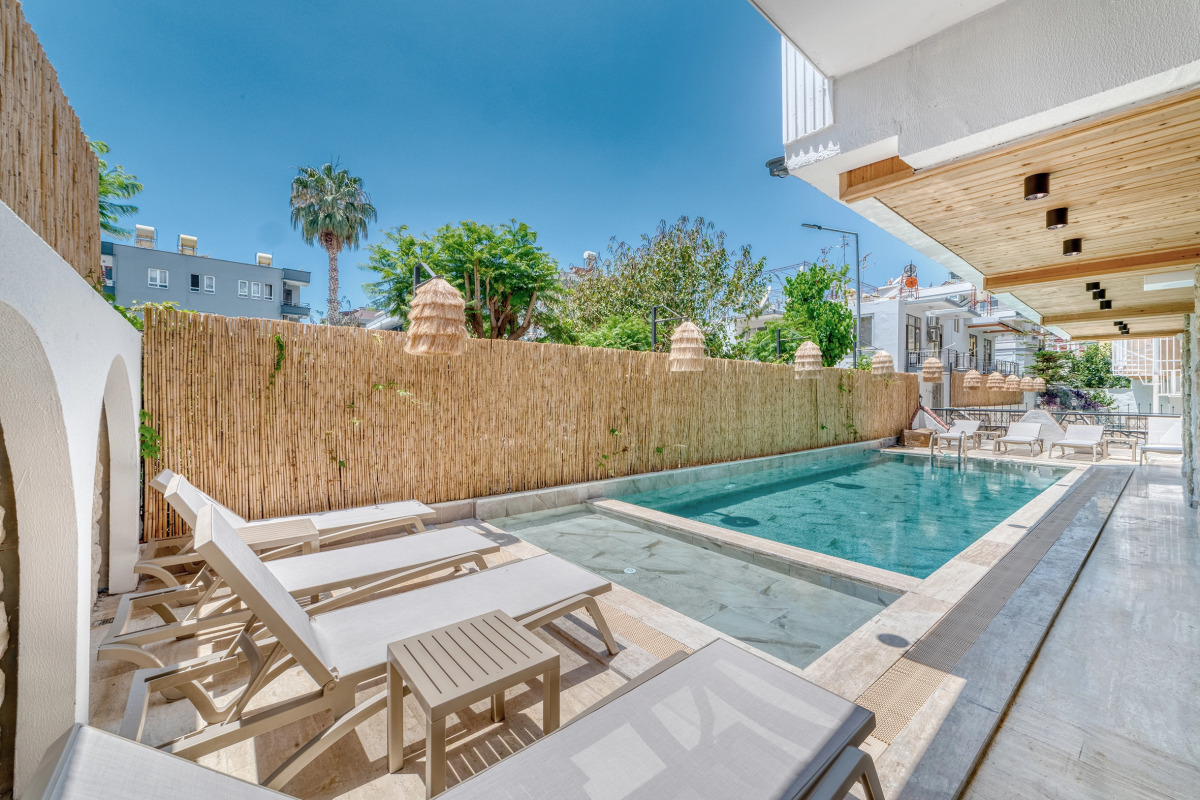 Отель Hildegard