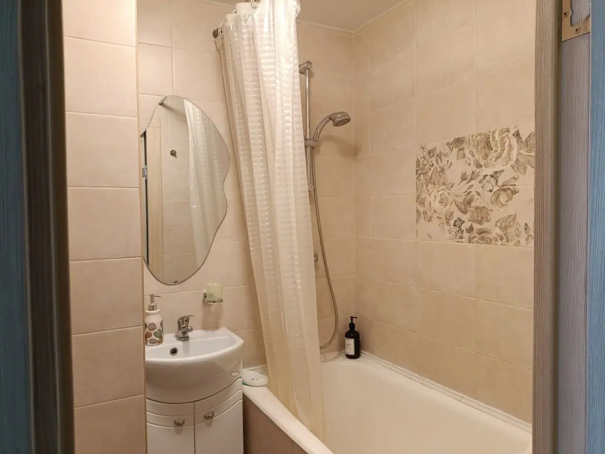 Квартира Cozy and bright apartment