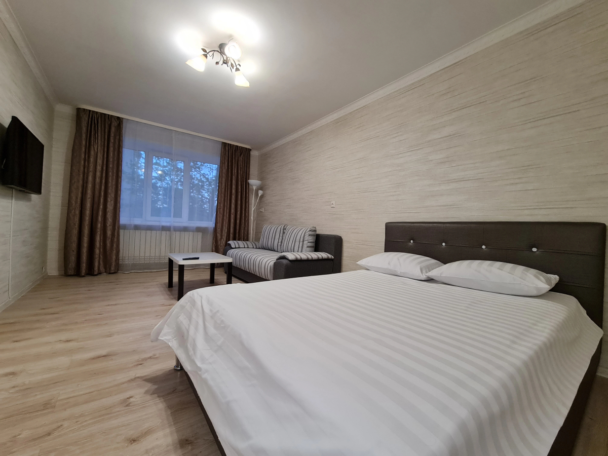 Апартаменты в центре на переулке Буянова, 4