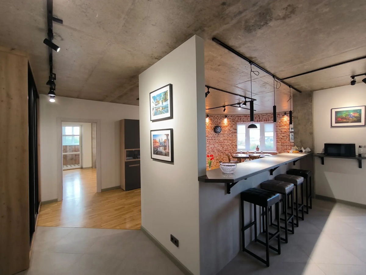 Квартира с Видом на Историческую Часть Костромы и Волгу