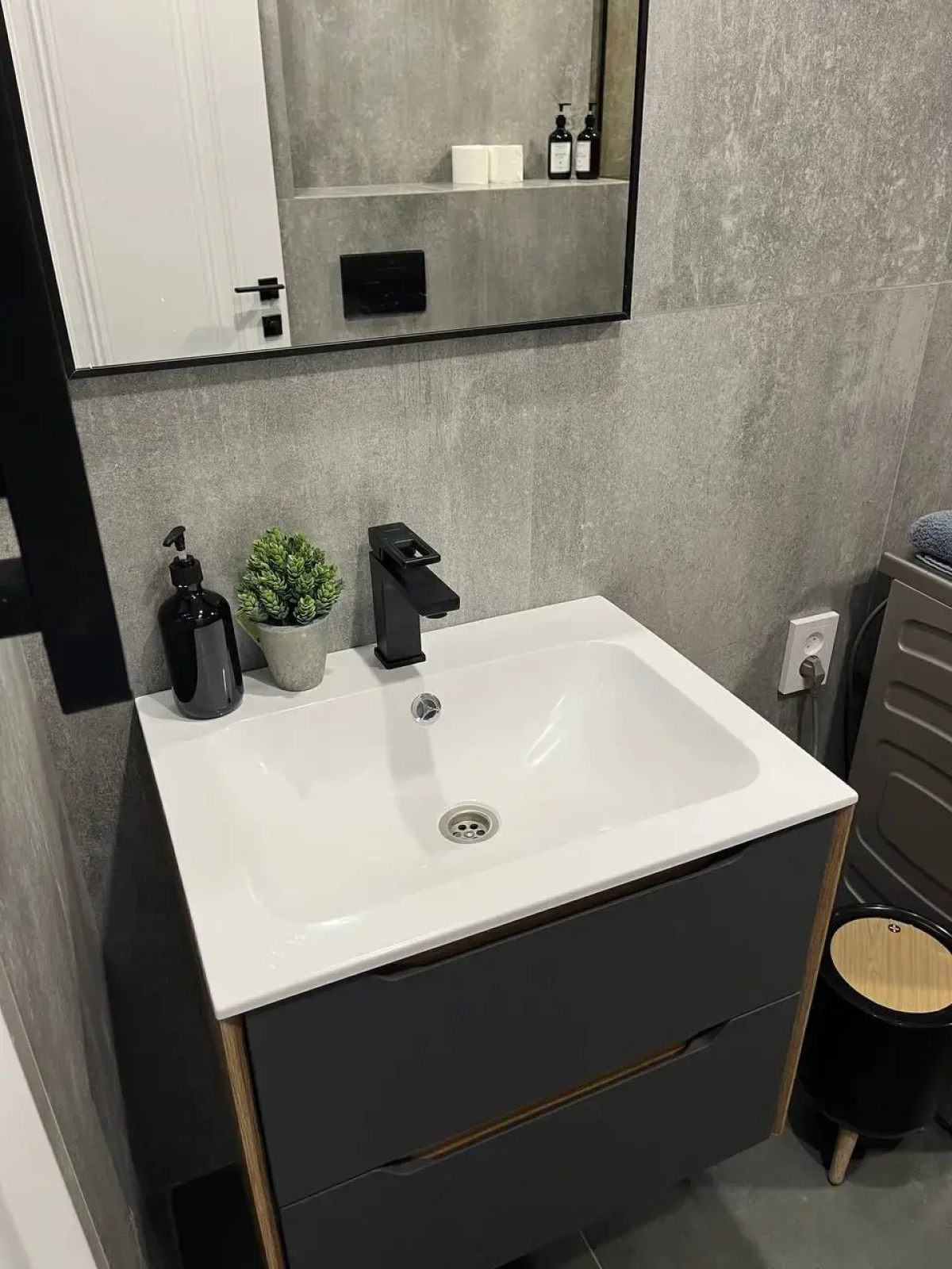 Apartment Просторная уютная квартира сети Эль Апарт в современном ЖК