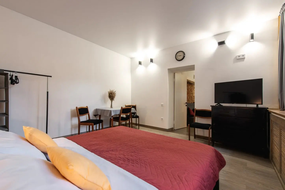 Квартира с парковкой и отдельным входом