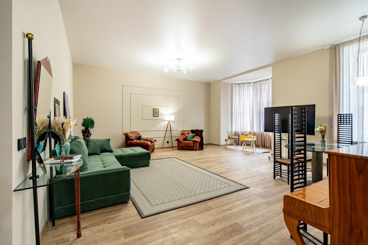 Апартаменты Sergeew Apartments двухкомнатный Люкс с видом на набережную Фонтанки