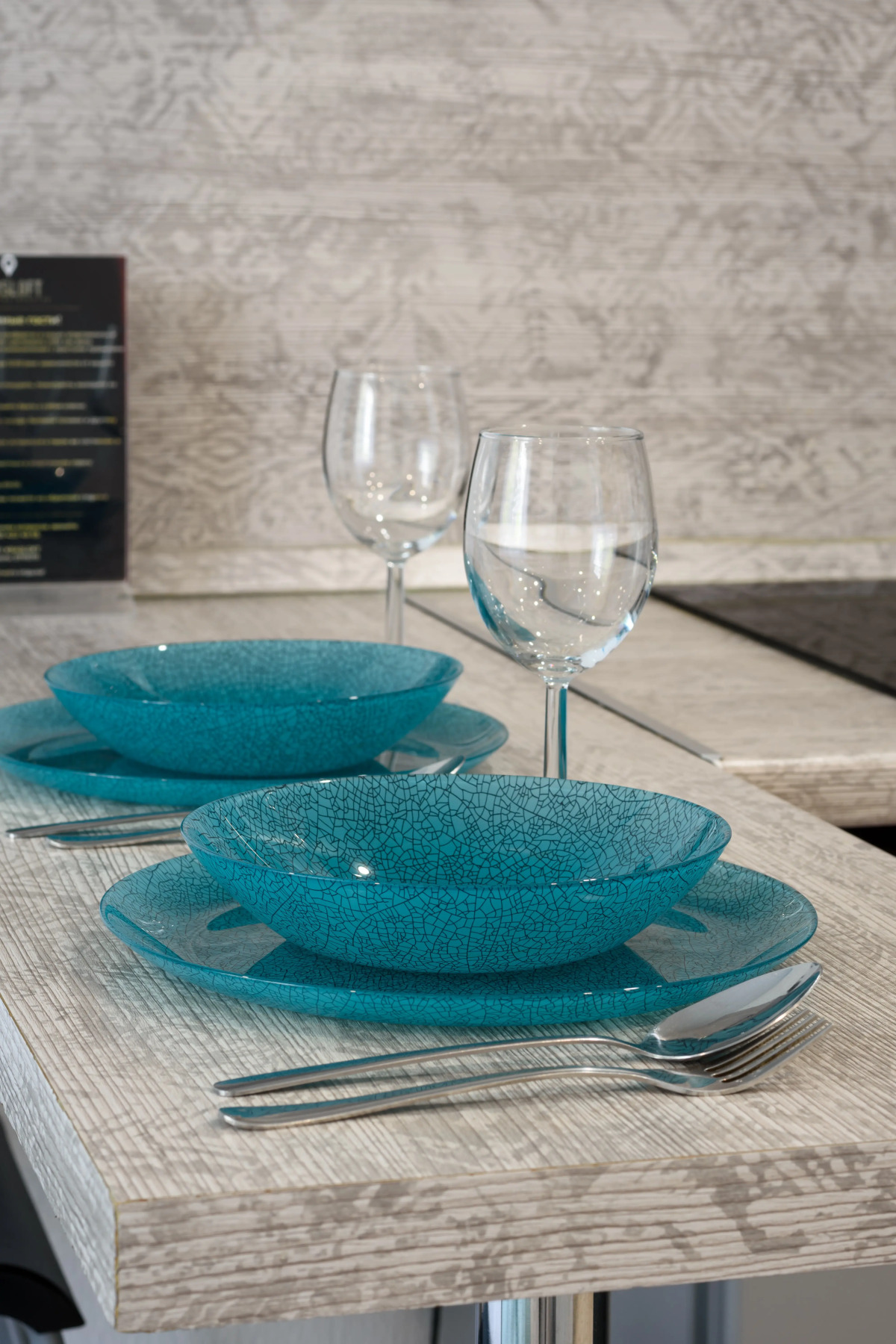 Апартаменты KrasLoft на Взлётной на двоих