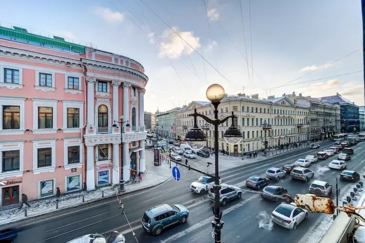 Апартаменты Невский 18 Николь и Мишель