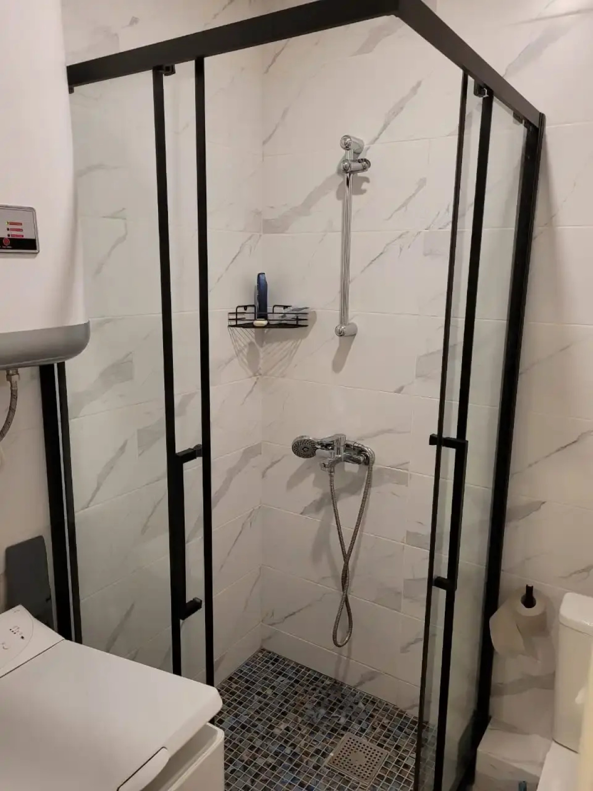 Квартира Гарифьянова 25 гостинка 15кв.м.