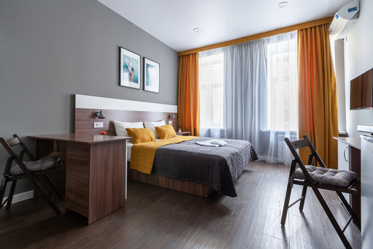 Квартира Демократ на Невском 130