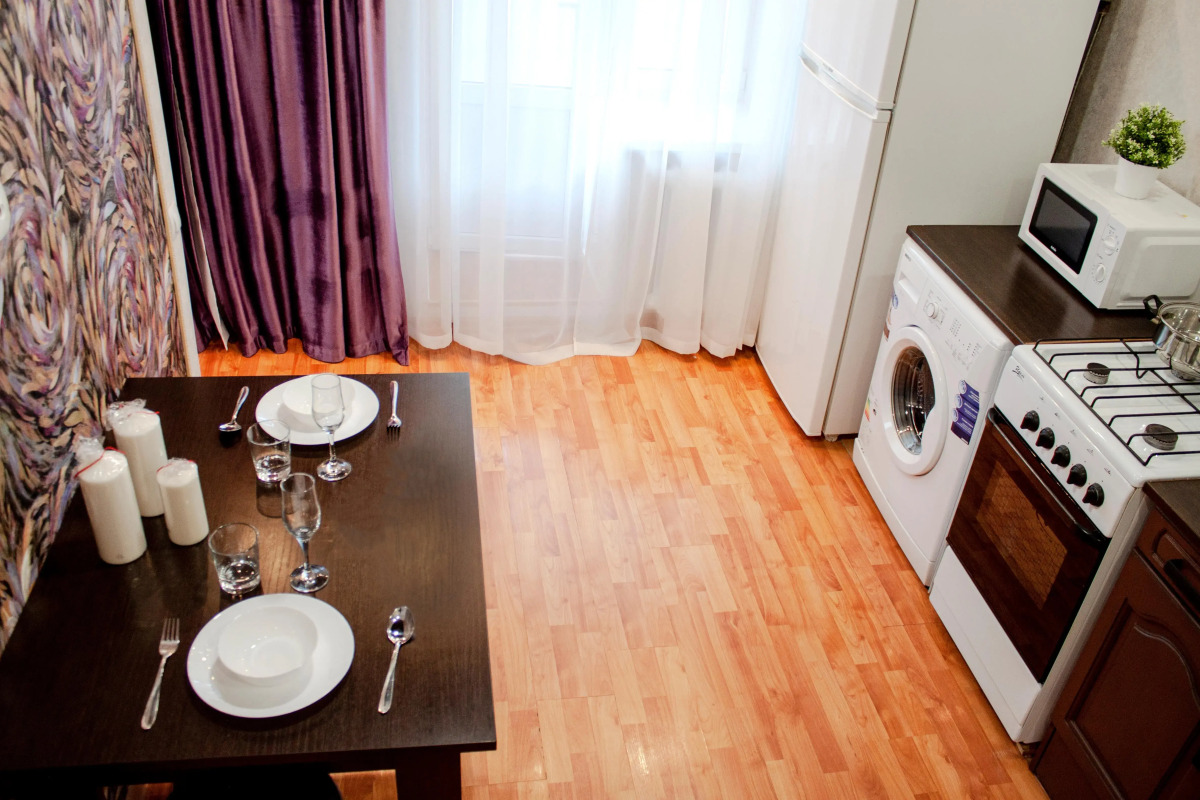 Квартира Апартаменты Квартирный Вопрос на Артема 116