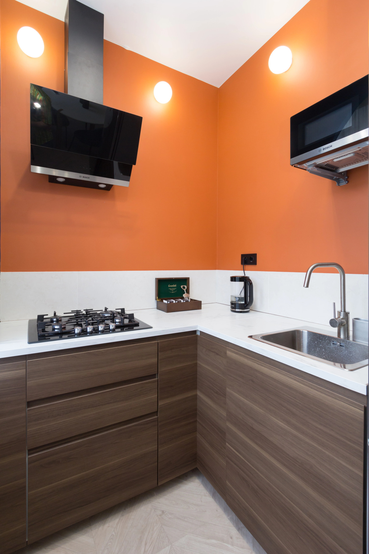 Квартира Величественная сталинка на набережной в историческом центре города-героя.