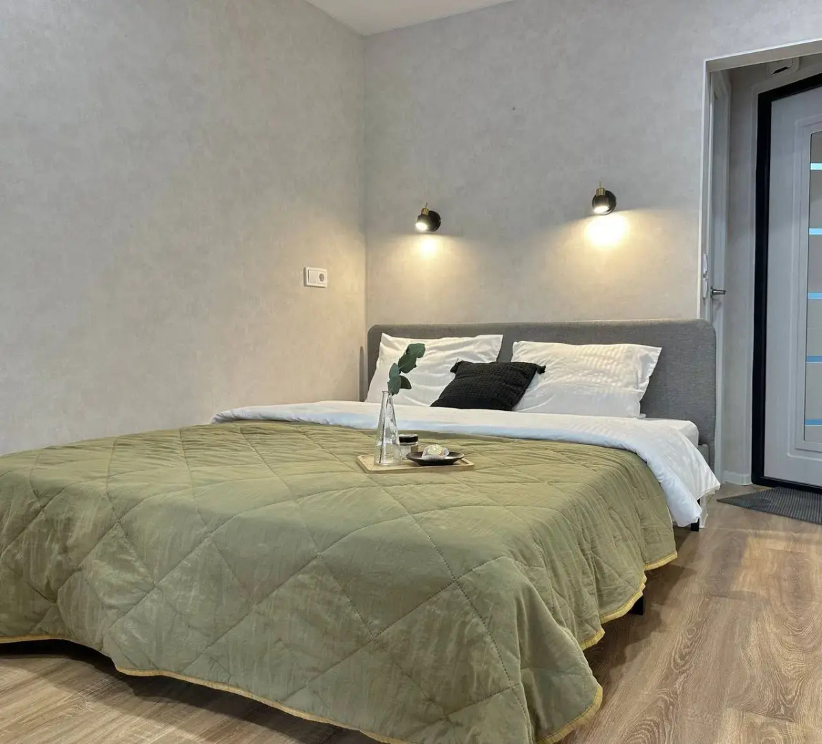 Уютные апартаменты на Чистопольской