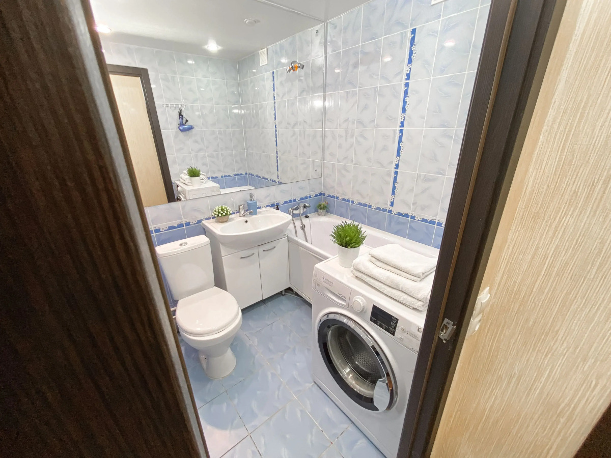 Апартаменты в спальном районе у кинотеатра Луна