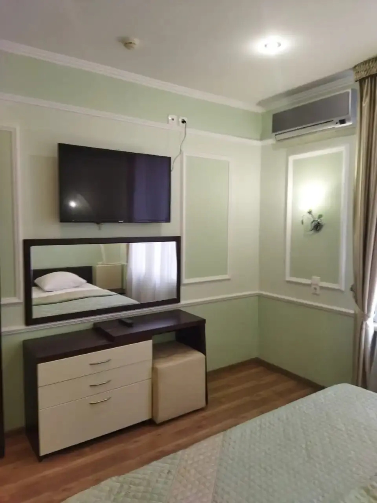 Отель Янтарь